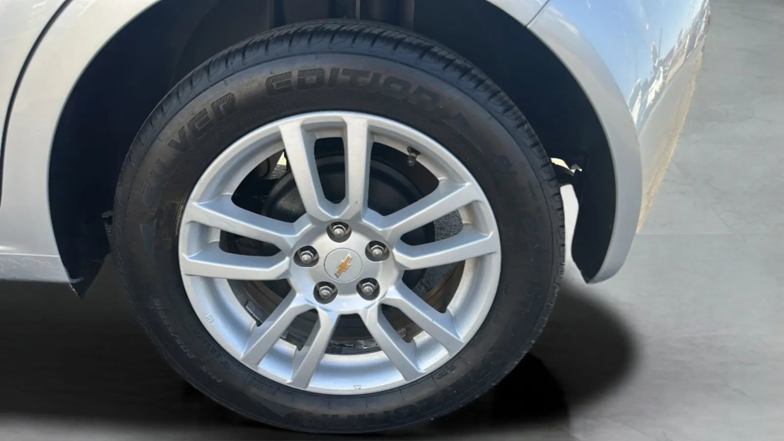 Used 2012 Chevrolet Sonic LT FWD image 23
