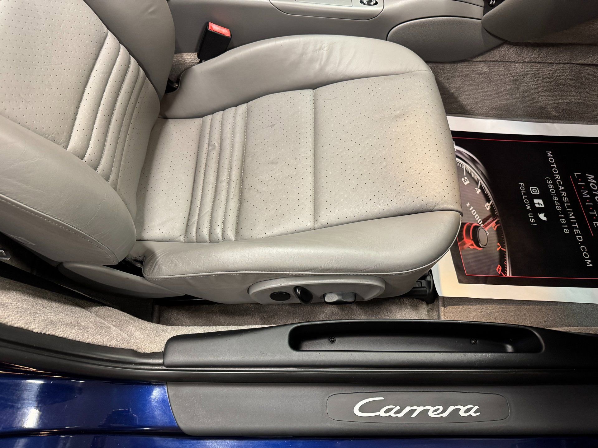 Used 2002 Porsche 911 Carrera image 28