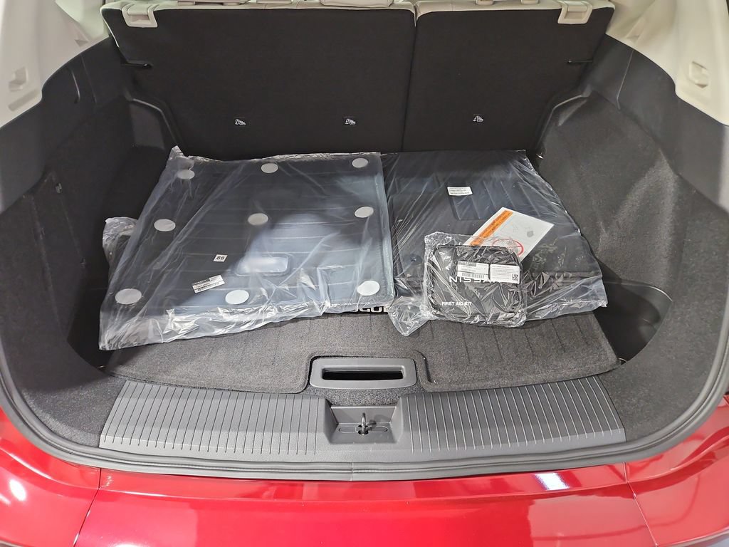 New 2026 Nissan Rogue Dark Armor AWD/4WD image 22