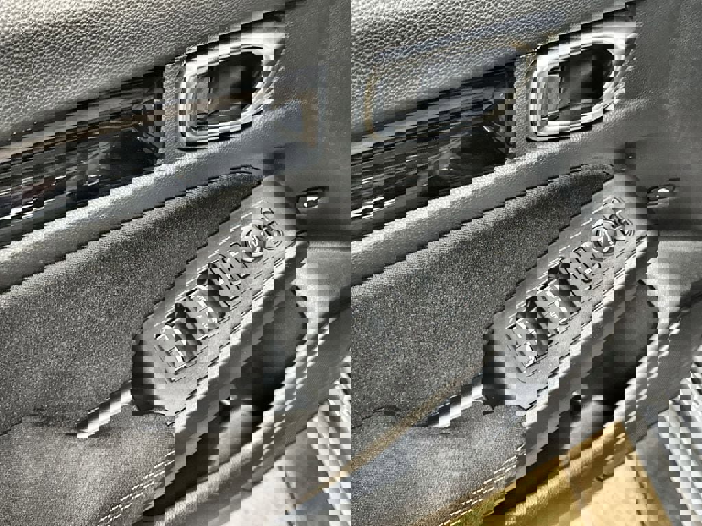 Used 2025 Honda Civic Sport image 14