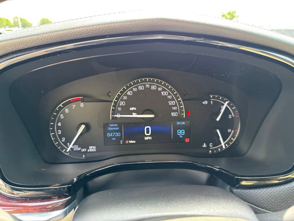 Used 2018 Cadillac XT5 Luxury w/ Driver Awareness Package AWD/4WD image 14