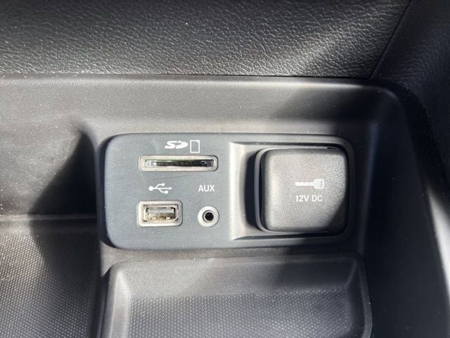 Certified 2016 Jeep Cherokee Sport image 27
