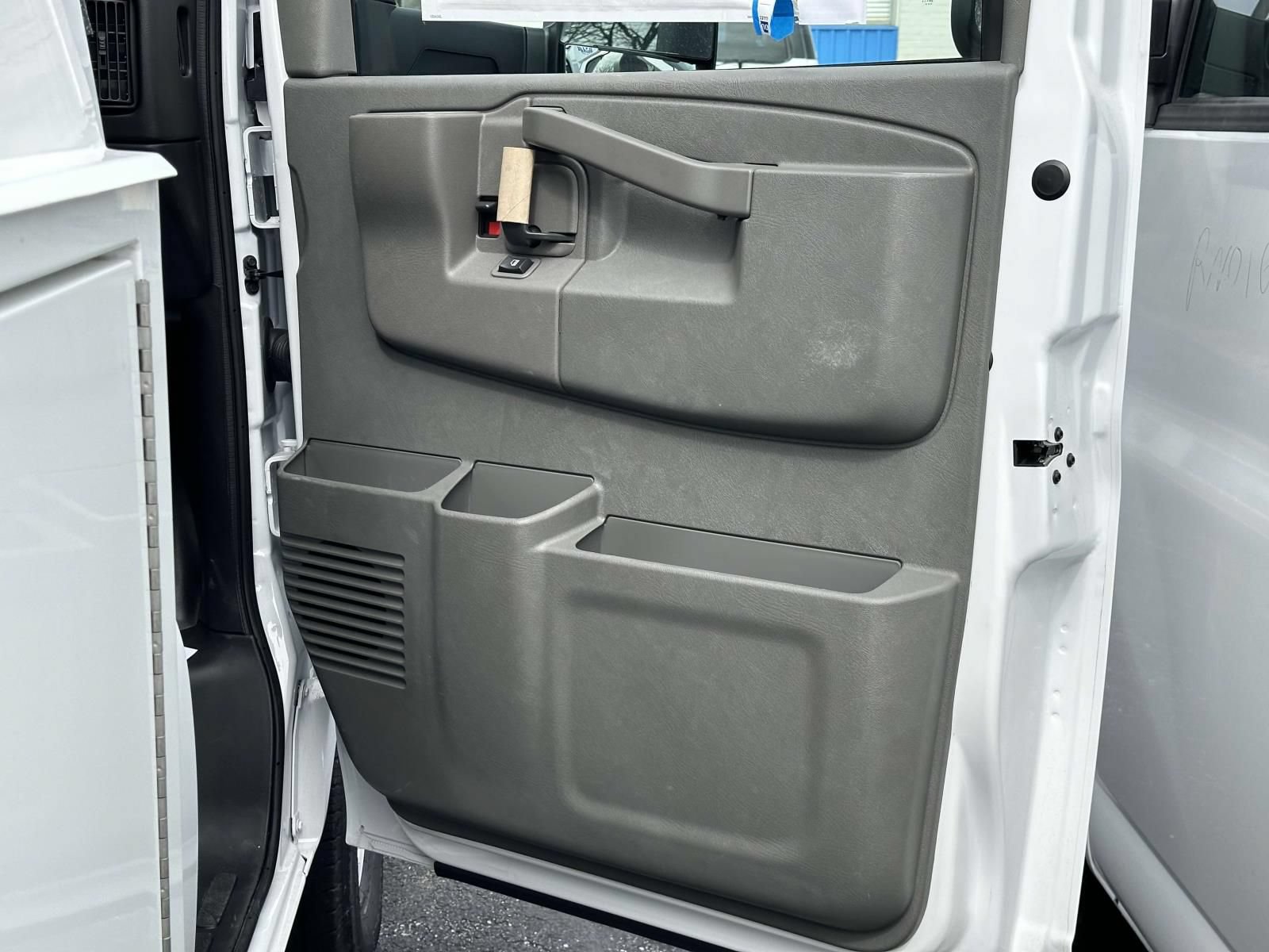 New 2024 Chevrolet Express 3500 w/ Power Convenience Package RWD image 10