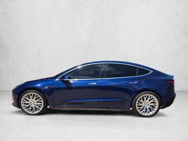 Used 2018 Tesla Model 3 Long Range RWD image 9