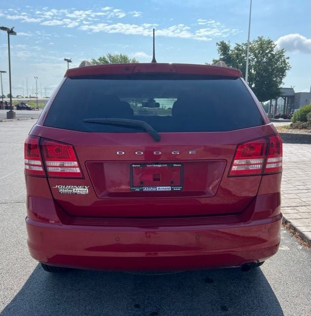Used 2020 Dodge Journey SE w/ SE Popular Equipment Group FWD image 7