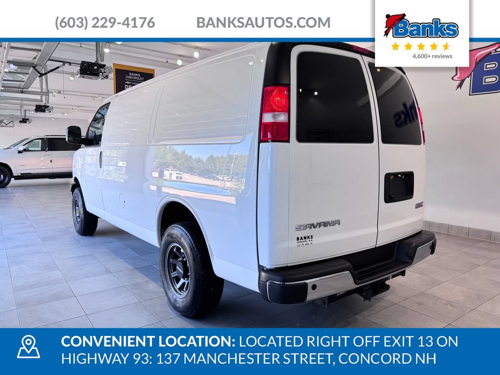 Used 2023 GMC Savana 3500 w/ Driver Convenience Package RWD image 5