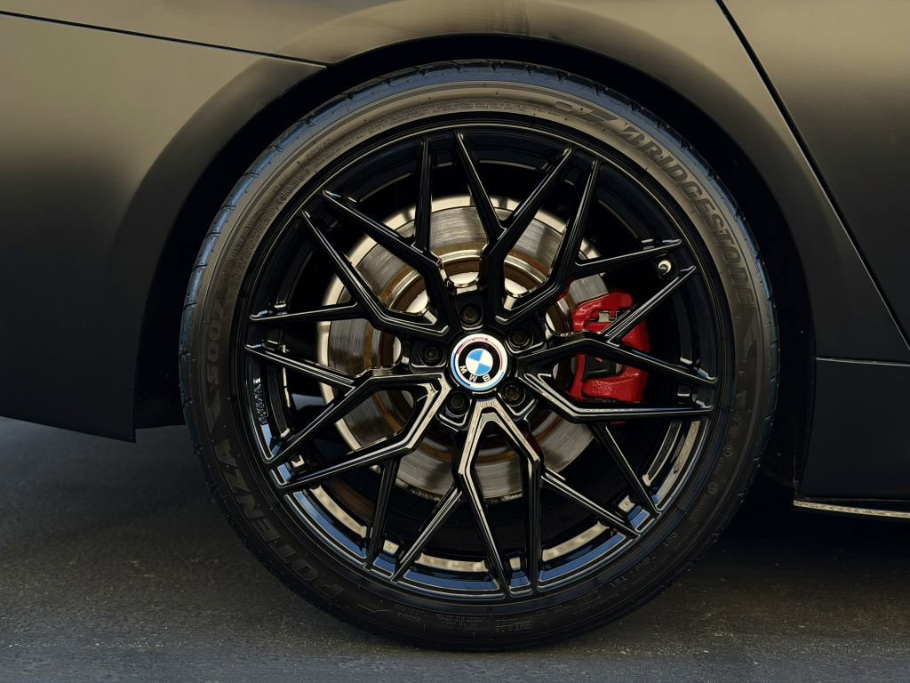 Used 2021 BMW M550i xDrive w/ Premium Package AWD/4WD image 21