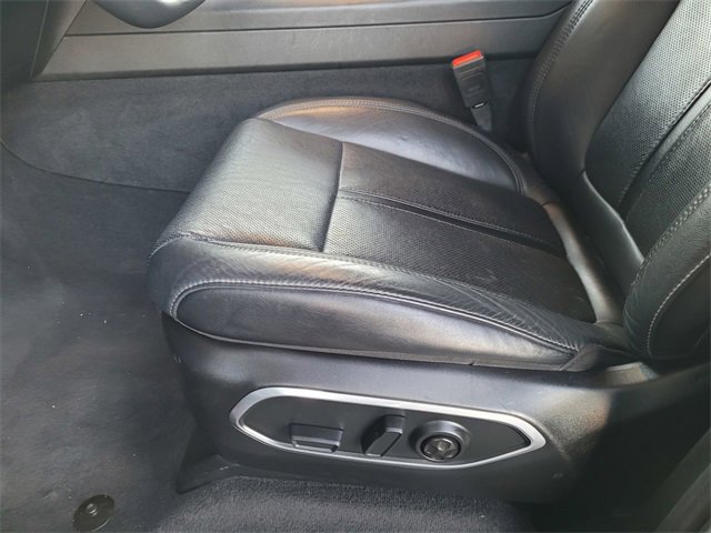 Used 2024 Jeep Wagoneer Series II w/ Flexible Seating Group image 15