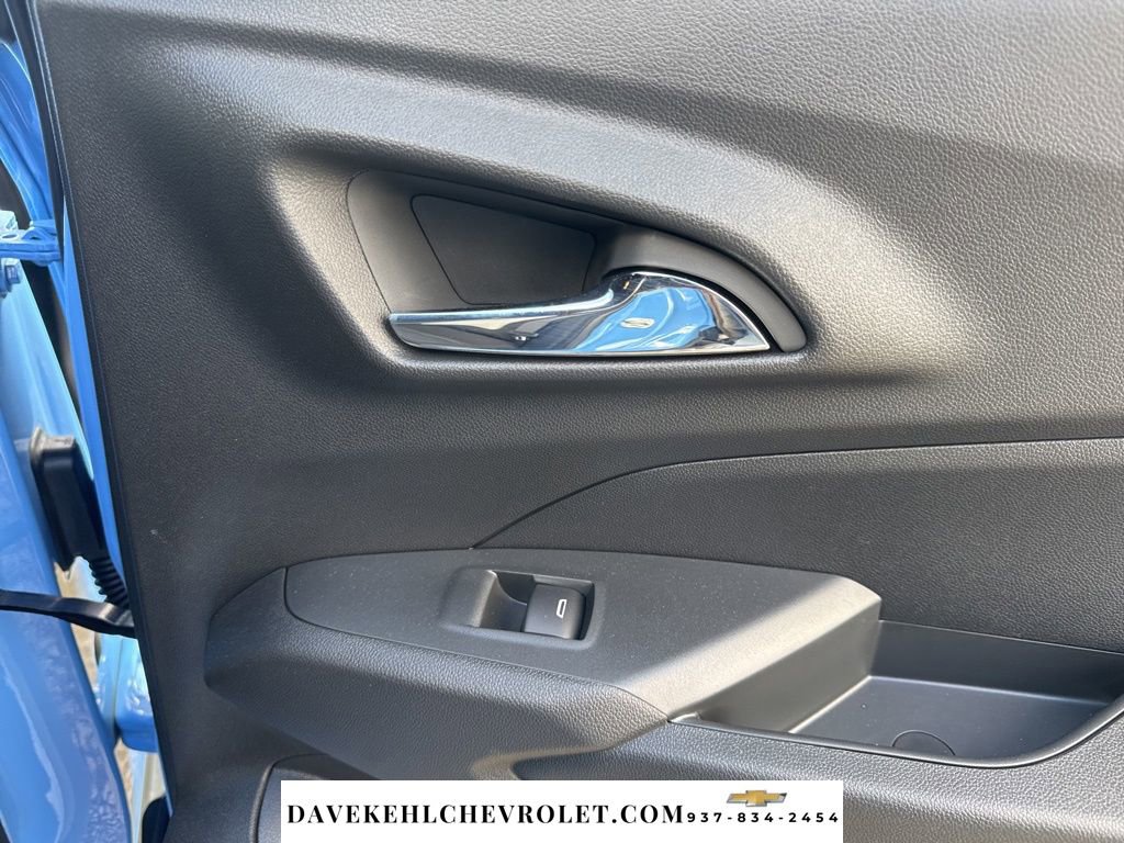 Used 2024 Chevrolet Trax RS w/ Driver Confidence Package image 23