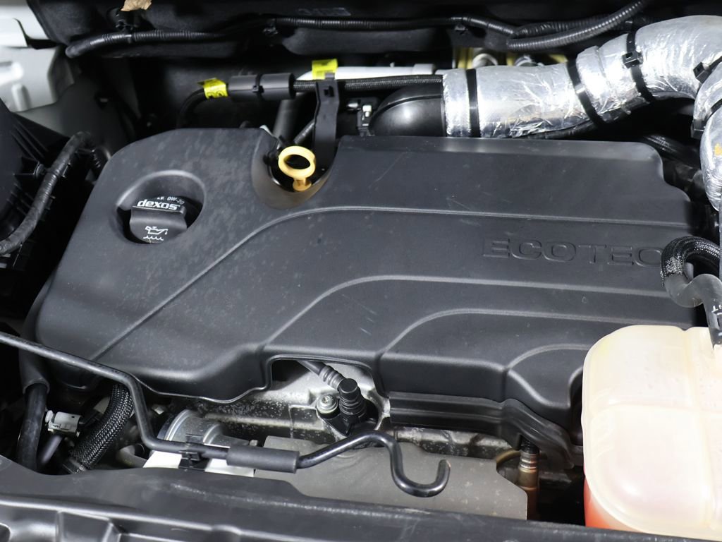 Used 2022 Chevrolet Trax LS AWD/4WD image 13