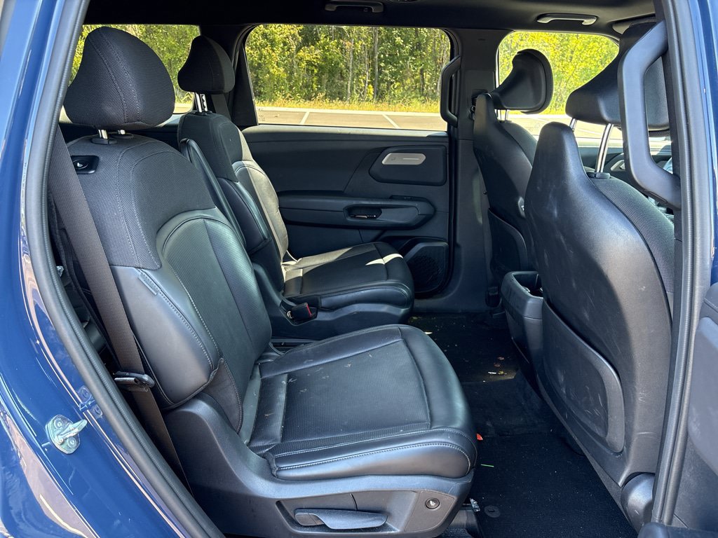Used 2027 Kia Telluride S w/ Towing Package FWD image 22