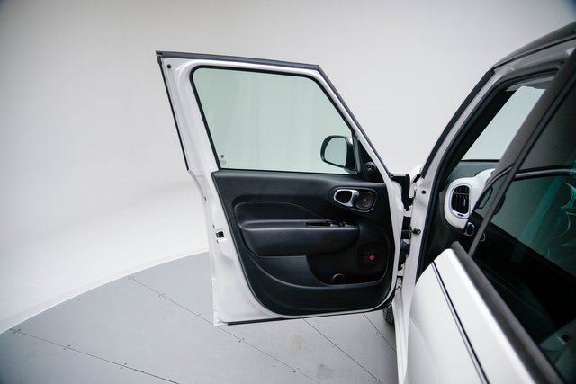 Used 2020 FIAT 500L Lounge image 22