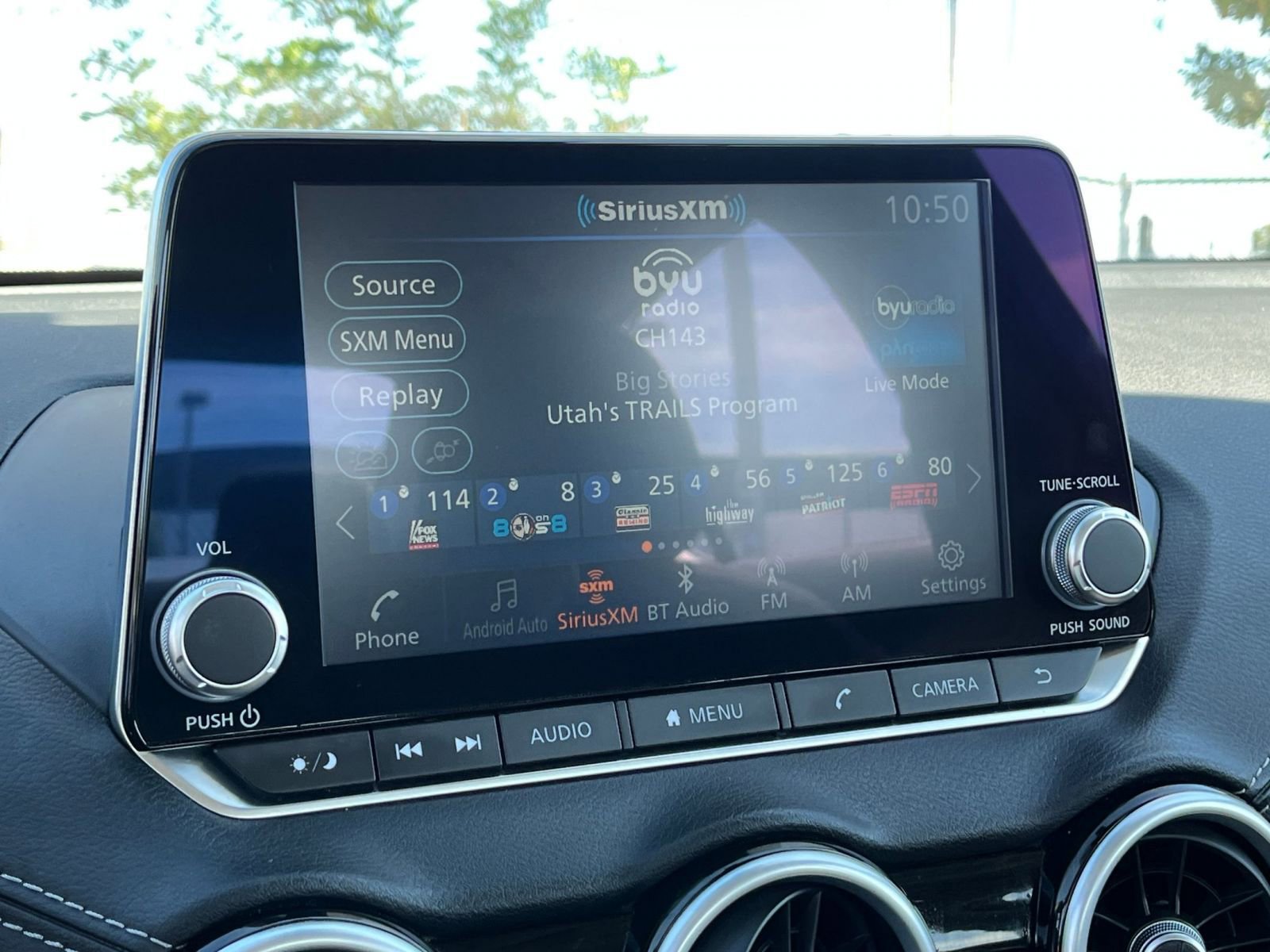 Used 2025 Nissan Sentra SV FWD image 20