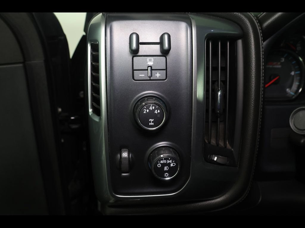 Used 2016 Chevrolet Silverado 2500 LTZ w/ Duramax Plus Package AWD/4WD image 24
