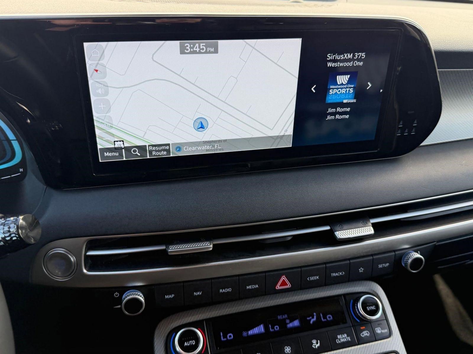 Used 2025 Hyundai Palisade SEL FWD image 24