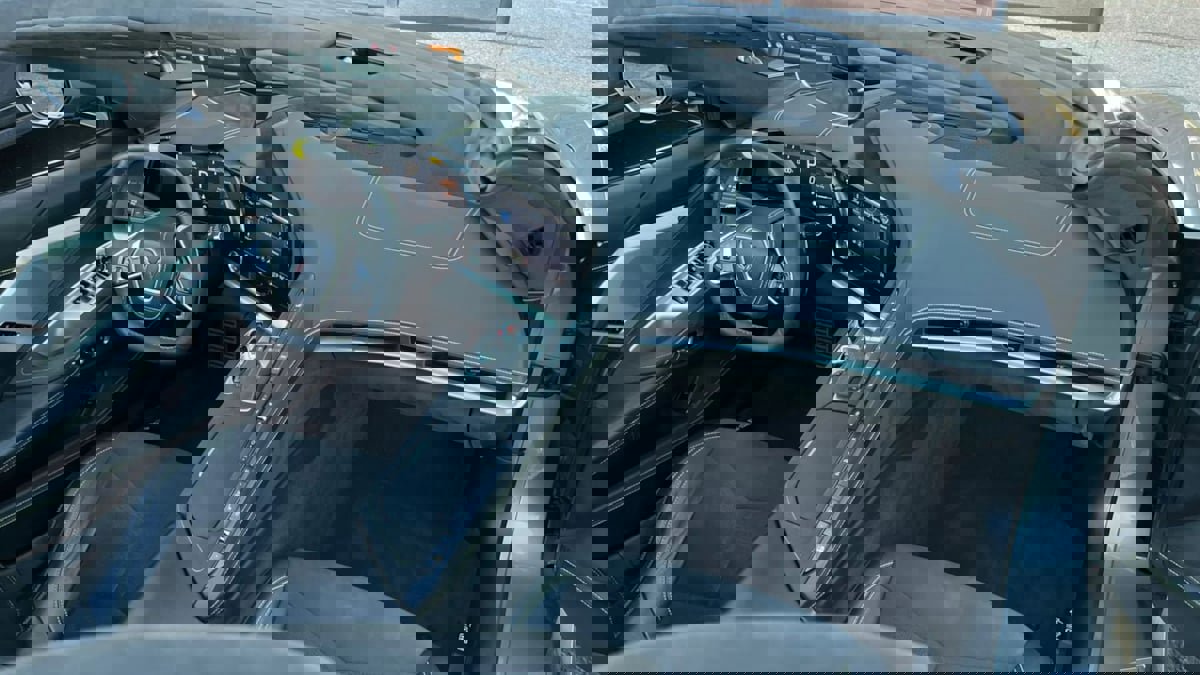 Used 2022 Chevrolet Corvette Stingray Premium Conv w/ Z51 Performance Package image 43