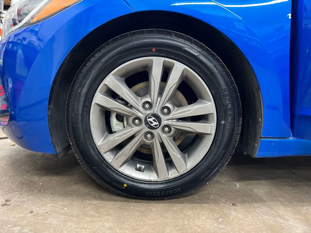 Used 2017 Hyundai Elantra SE w/ SE A/T Tech Package 03 image 28