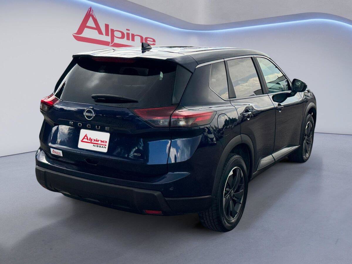 Certified 2025 Nissan Rogue SV AWD/4WD image 5