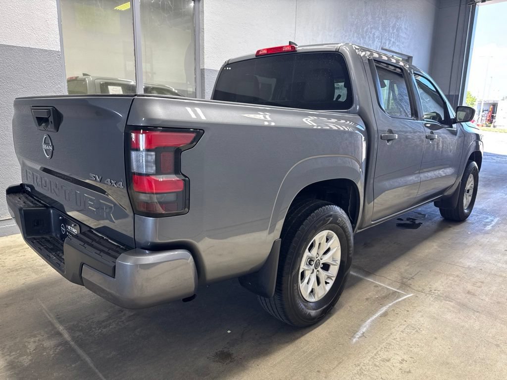 Used 2024 Nissan Frontier SV AWD/4WD image 7