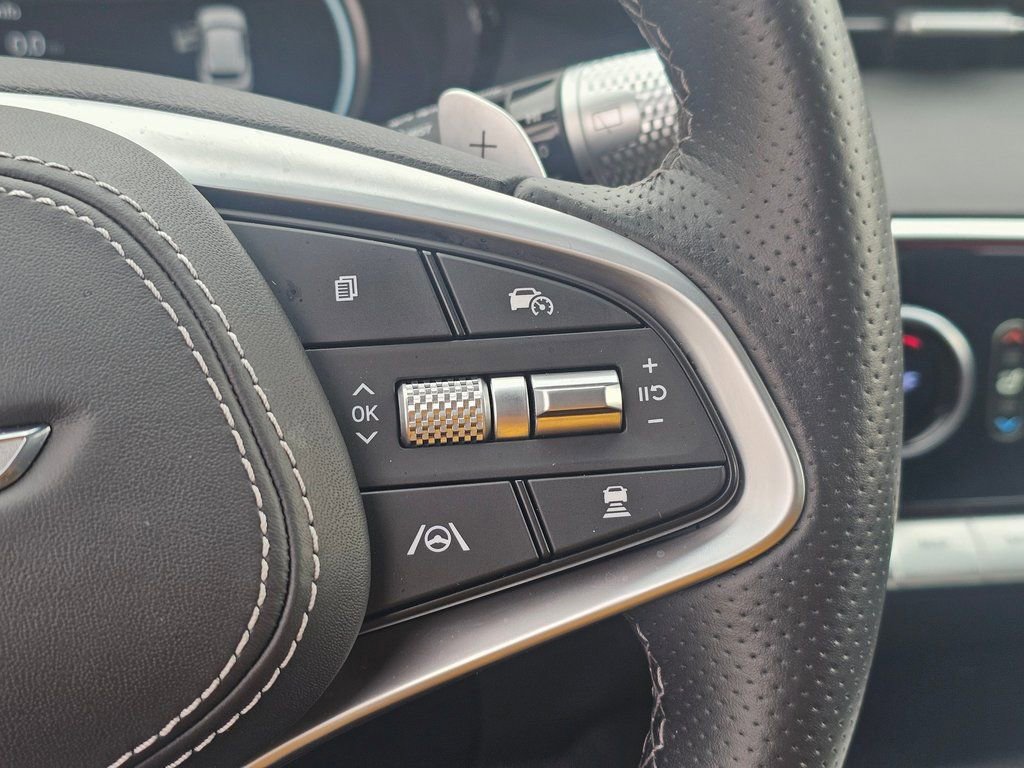 Certified 2025 Genesis GV70 3.5T Sport image 35