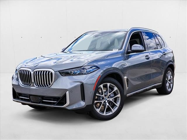 New 2026 BMW X5 xDrive50e w/ Executive Package