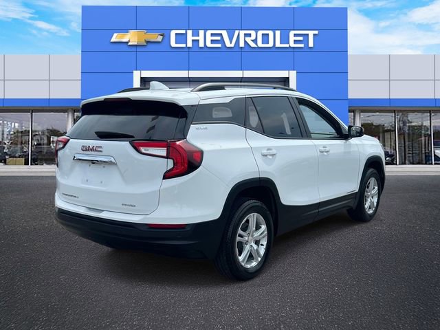 Used 2023 GMC Terrain SLE w/ Driver Convenience Package AWD/4WD image 6