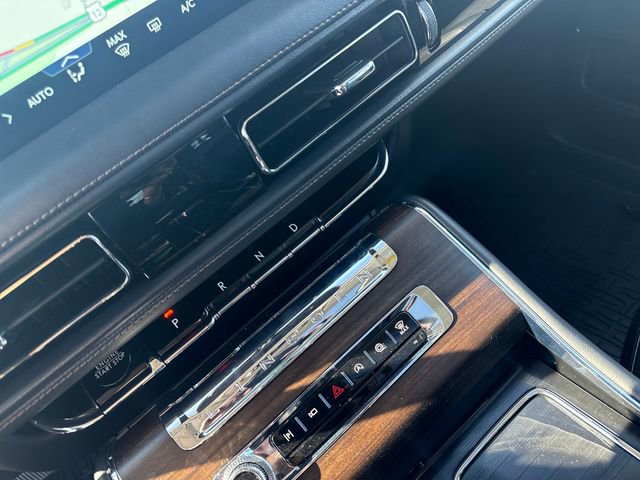 Certified 2025 Lincoln Aviator Reserve w/ Jet Appearance Package AWD/4WD image 29