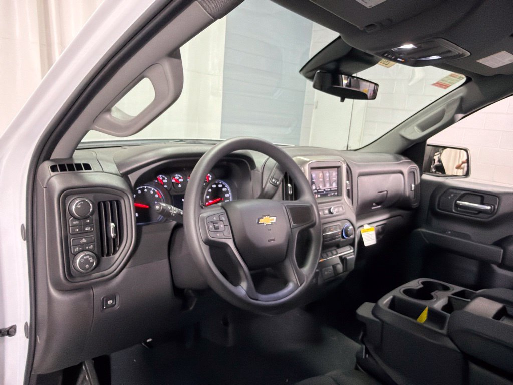 New 2026 Chevrolet Silverado 1500 Custom AWD/4WD image 16