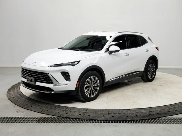 Used 2024 Buick Envision Preferred image 3