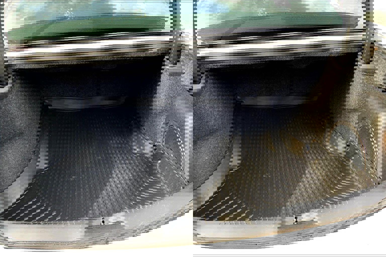 Used 2022 Chrysler 300 S image 36