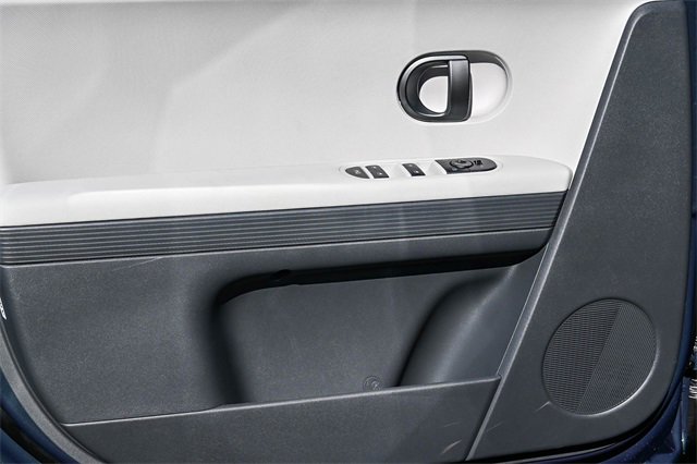 New 2026 Hyundai Ioniq 5 SE image 22