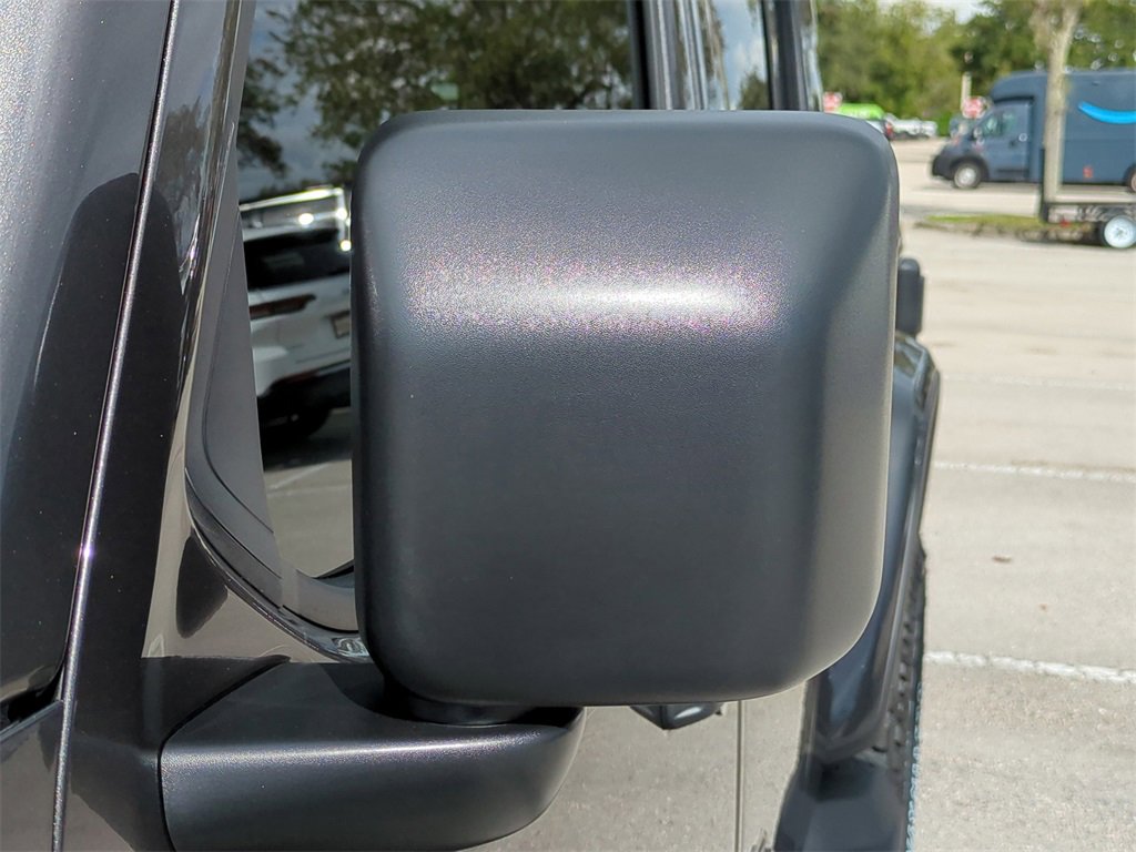 New 2025 Jeep Gladiator Sport image 13