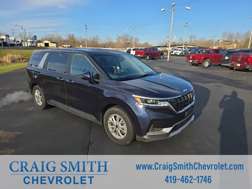 Used 2024 Kia Carnival LX image 8