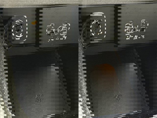 Used 2024 Jeep Wagoneer L Series III w/ Premium Group I image 20