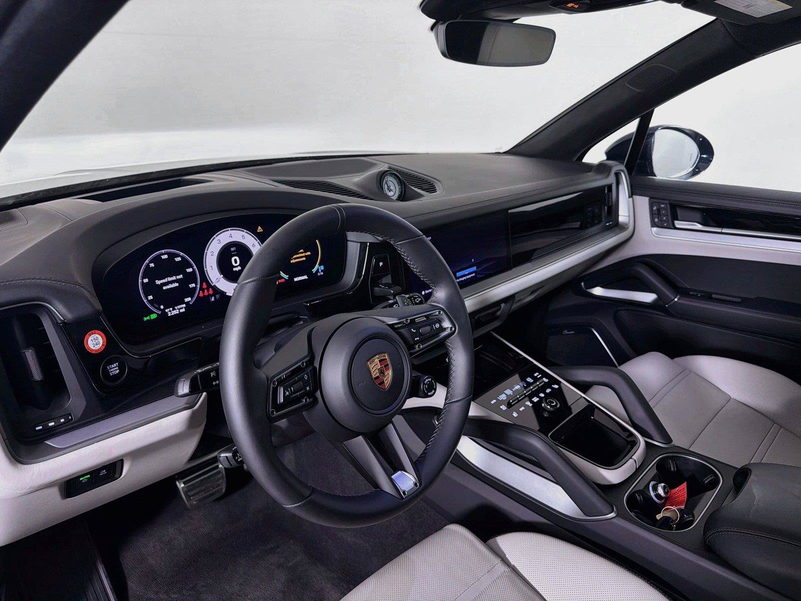 Certified 2026 Porsche Cayenne GTS w/ Premium Package Plus AWD/4WD image 4