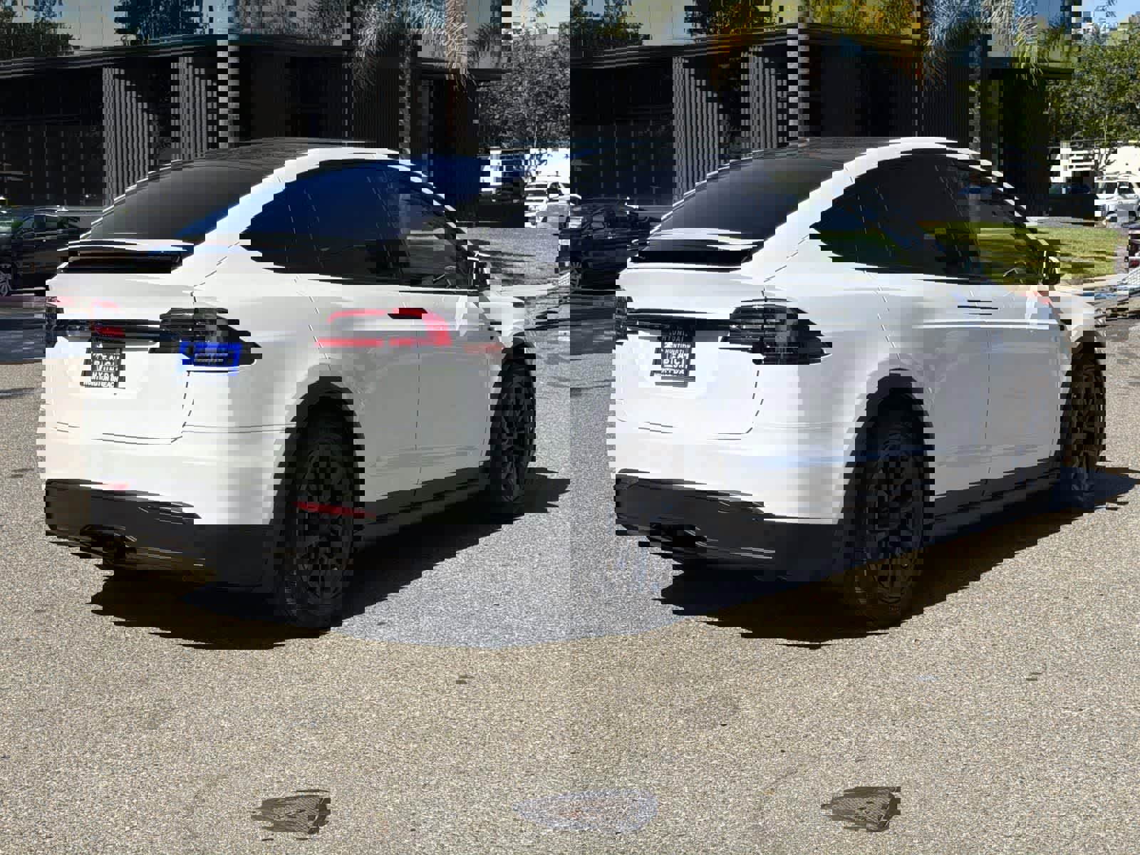 Used 2024 Tesla Model X image 6