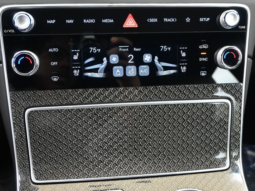 New 2025 Genesis GV80 3.5T e-SC AWD/4WD image 25