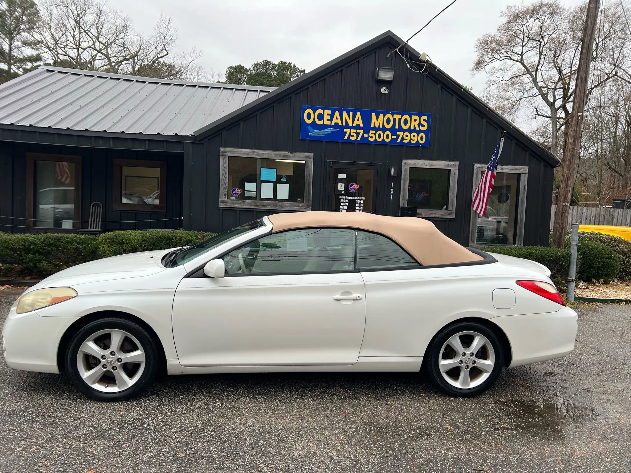Used 2007 Toyota Solara SLE image 8