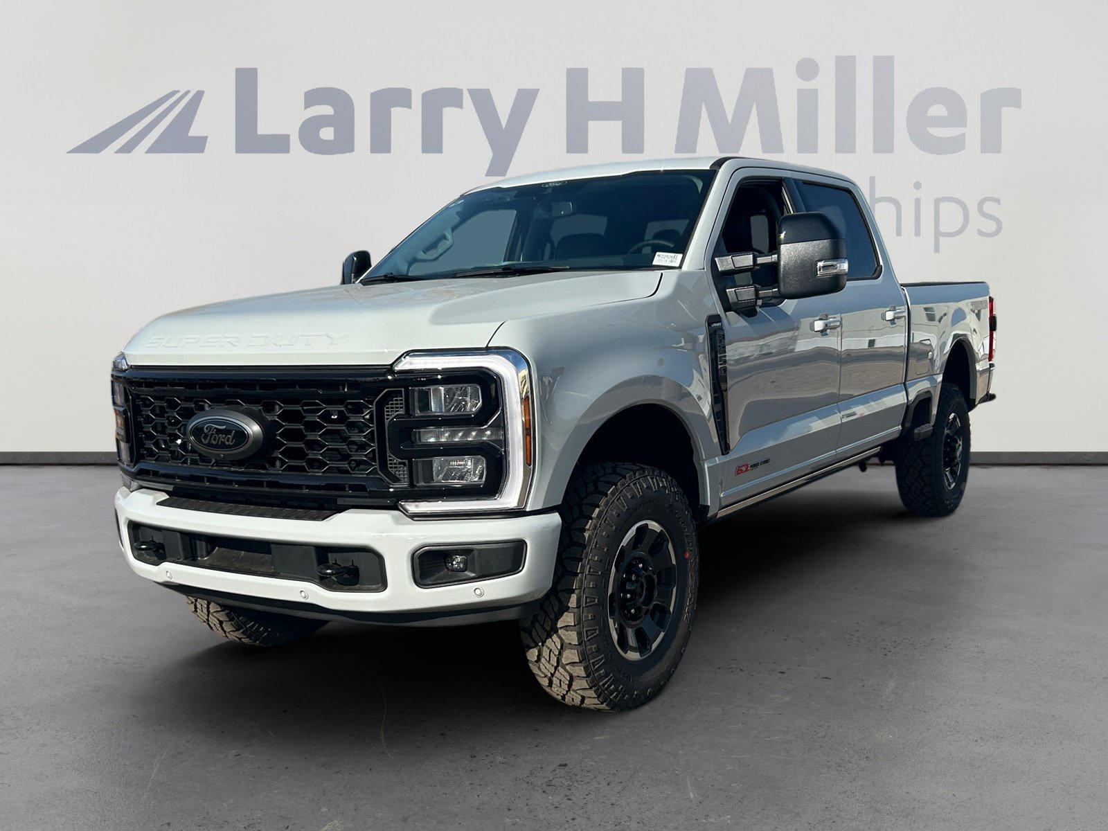New 2025 Ford F250 Lariat w/ Lariat Ultimate Package video 1