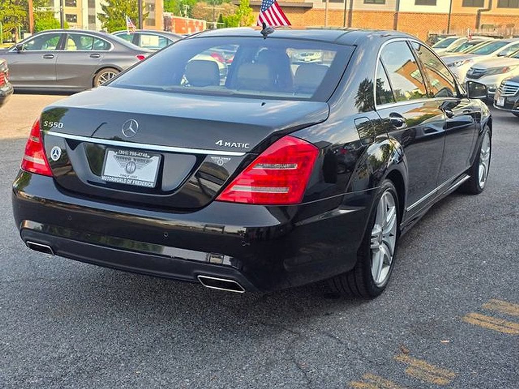 Used 2013 Mercedes-Benz S 550 4MATIC image 4