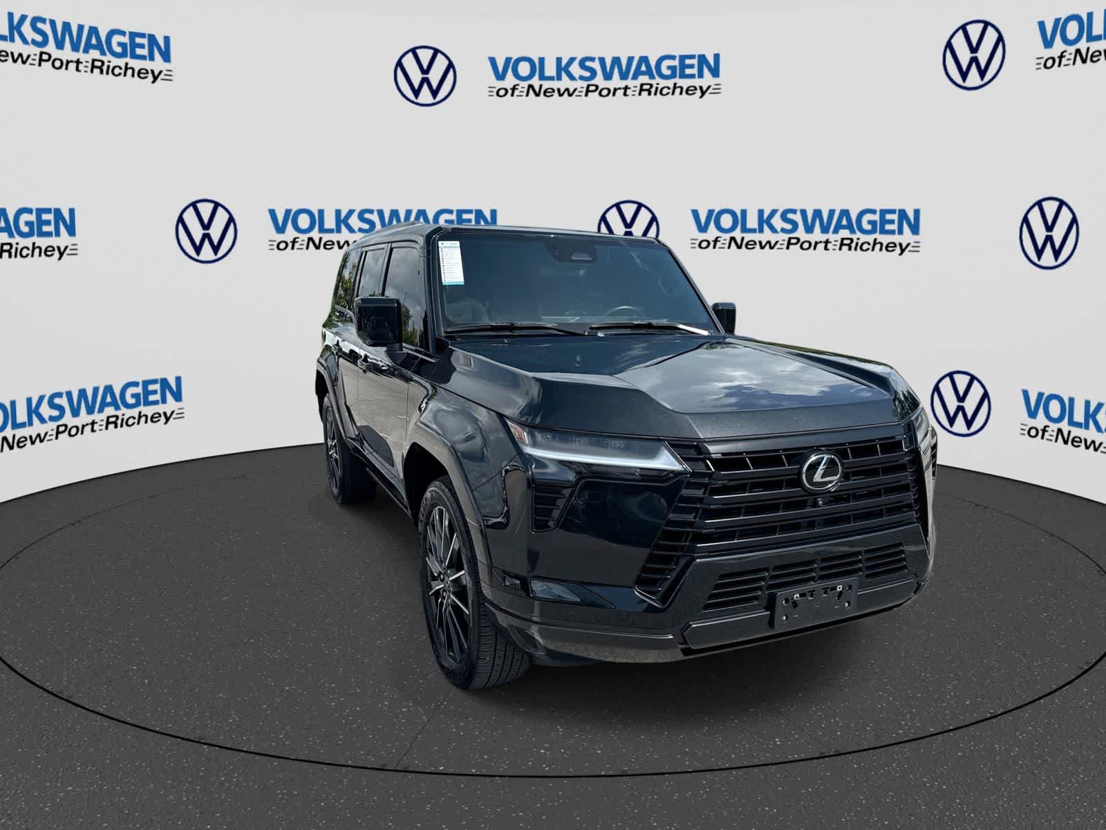 Used 2025 Lexus GX 550 w/ Accessory Package (2T) AWD/4WD image 16
