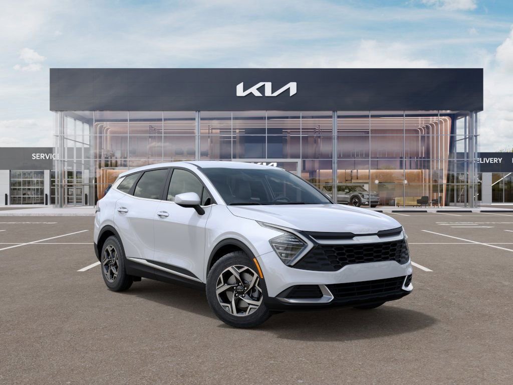 New 2025 Kia Sportage LX image 8