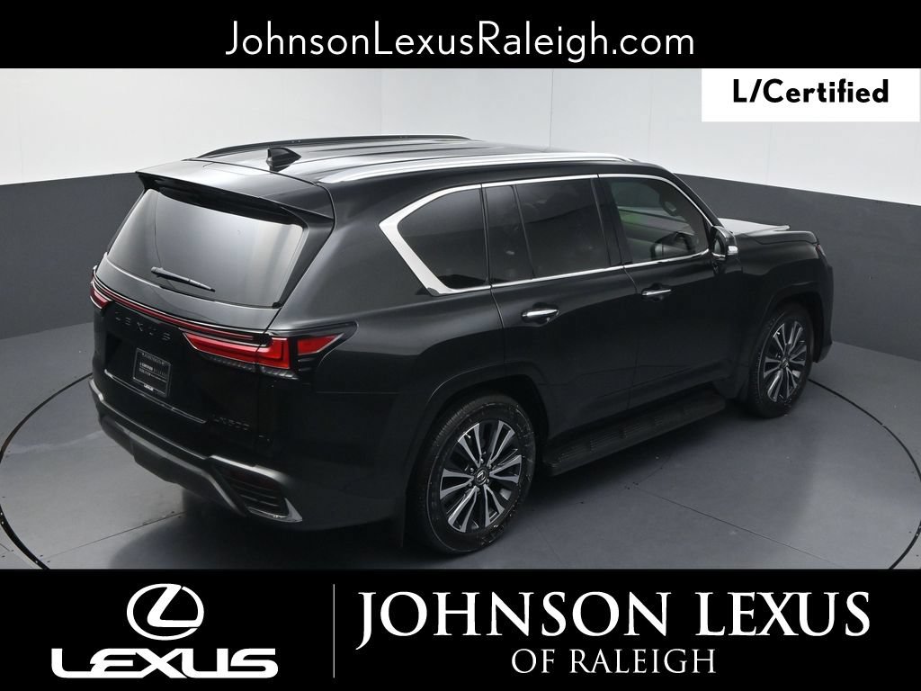 Certified 2025 Lexus LX 600 4WD w/ Interior Upgrade Package image 28