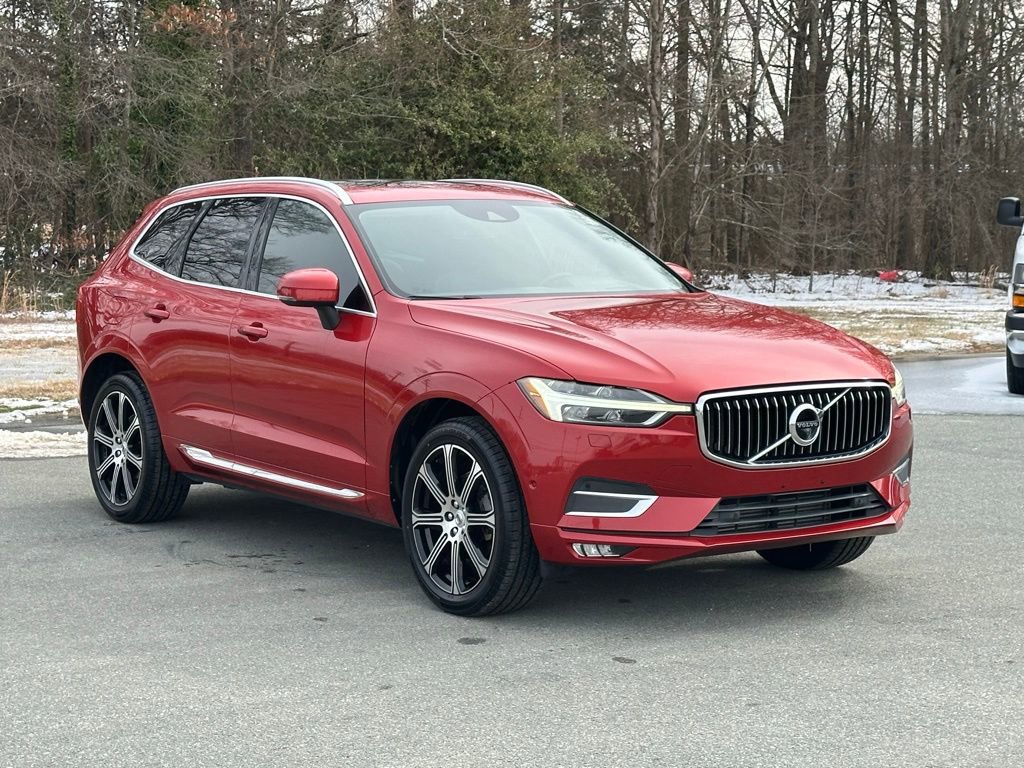 Used 2019 Volvo XC60 T5 Inscription image 10