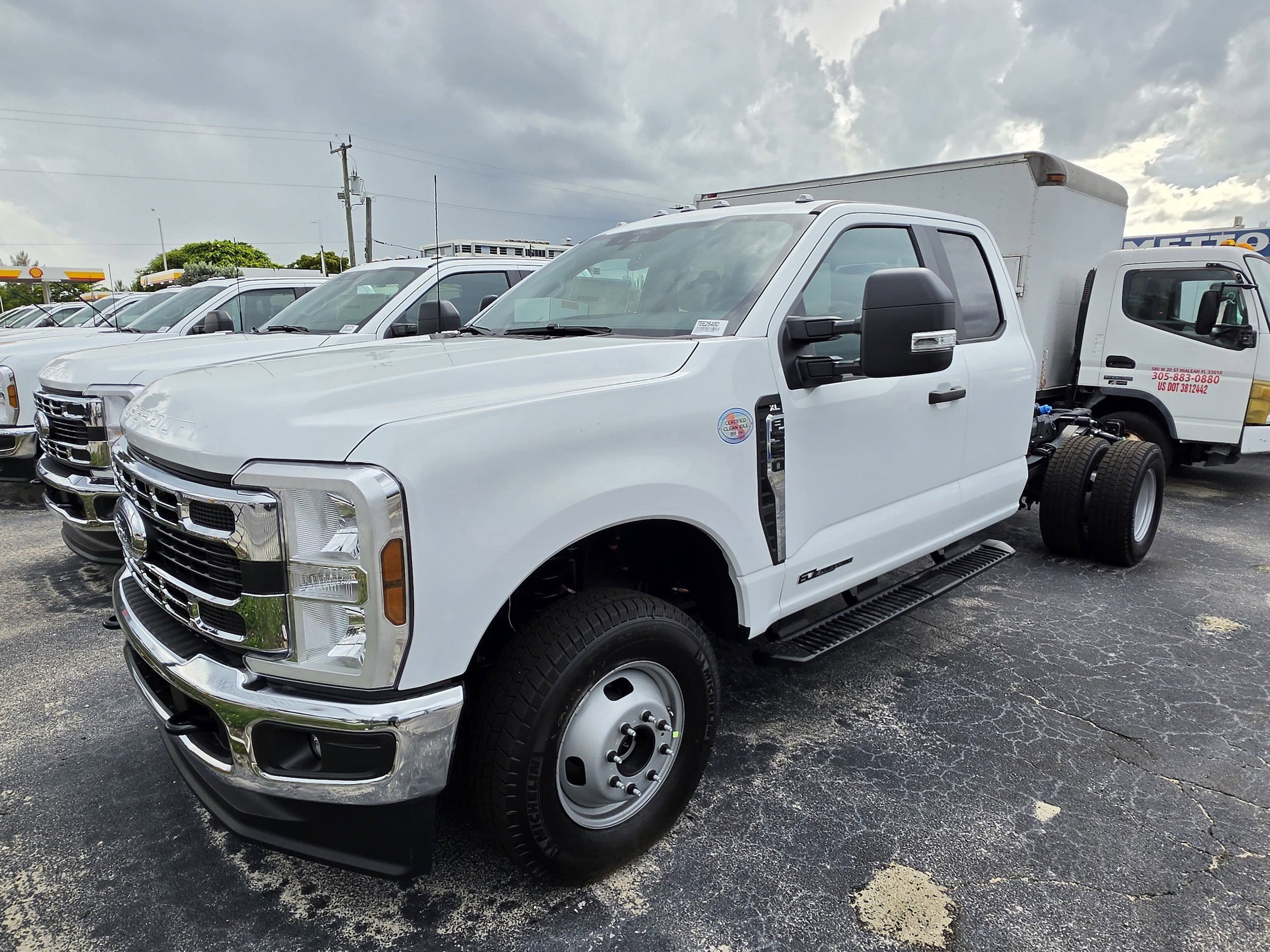 New 2026 Ford F350 XL w/ XL Chrome Package AWD/4WD image 28