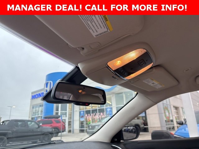 Used 2019 Chrysler 300 Limited image 20