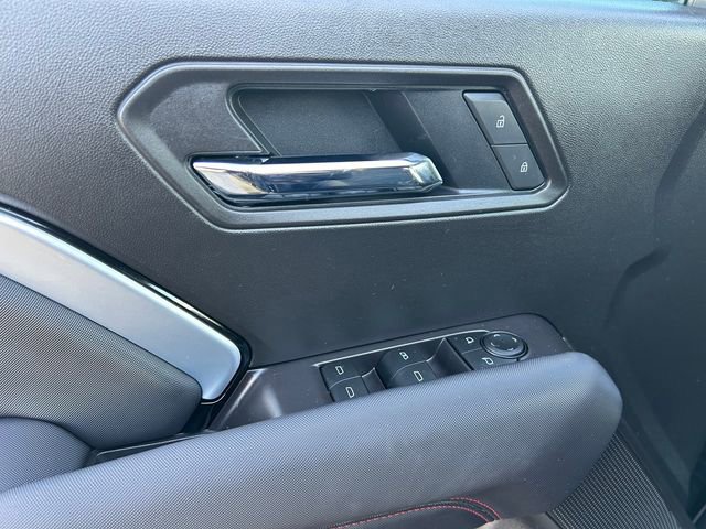 Used 2023 Chevrolet Colorado Z71 w/ Z71 Convenience Package 2 image 19