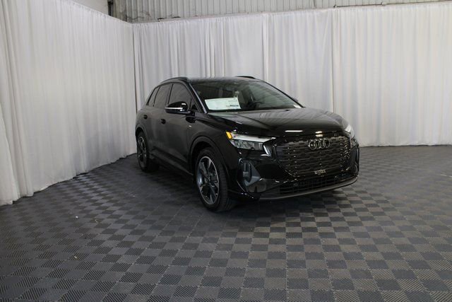 New 2025 Audi Q4 e-tron Premium Plus image 32