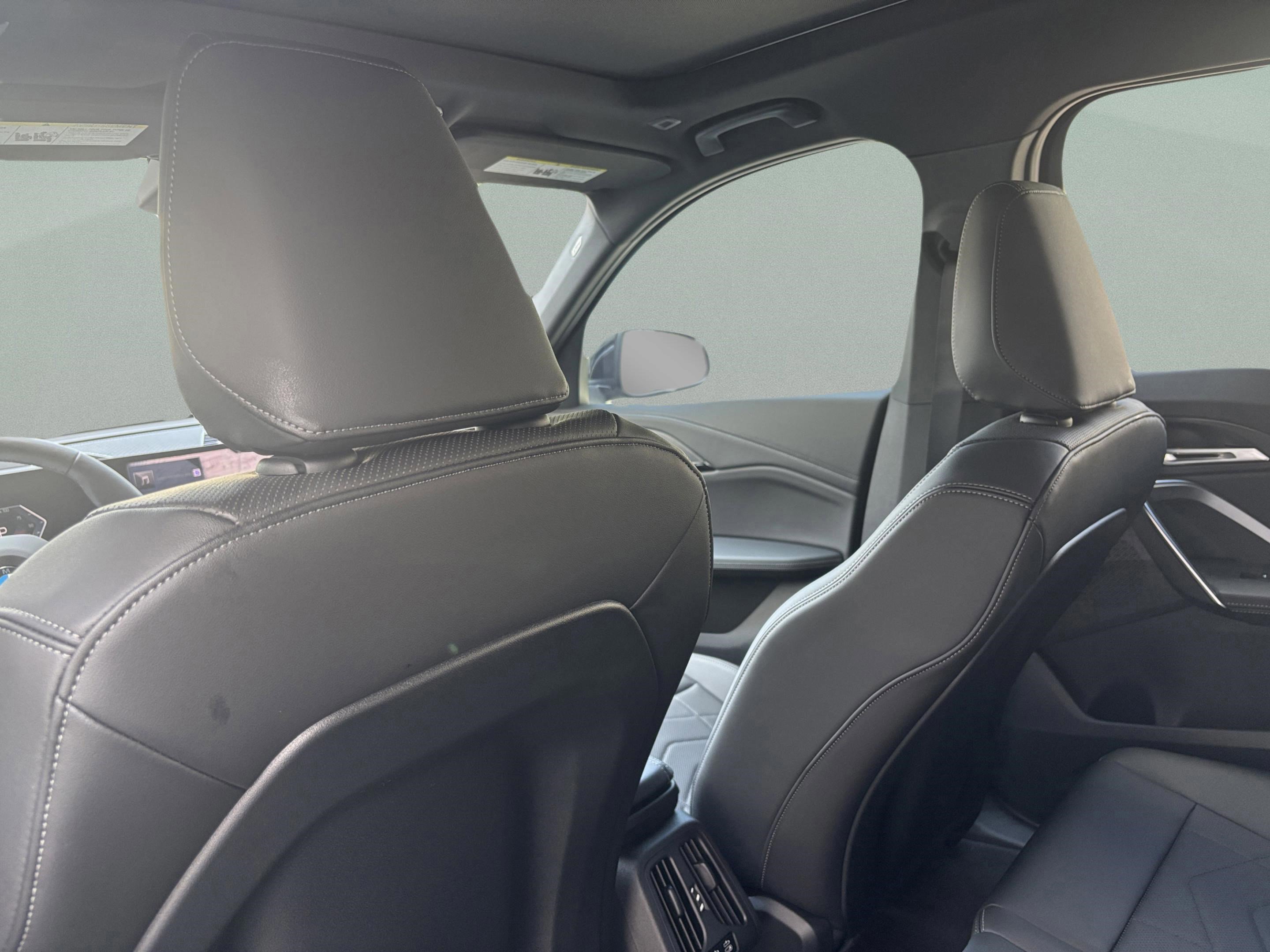 Used 2026 BMW X1 xDrive28i w/ Technology Package image 29