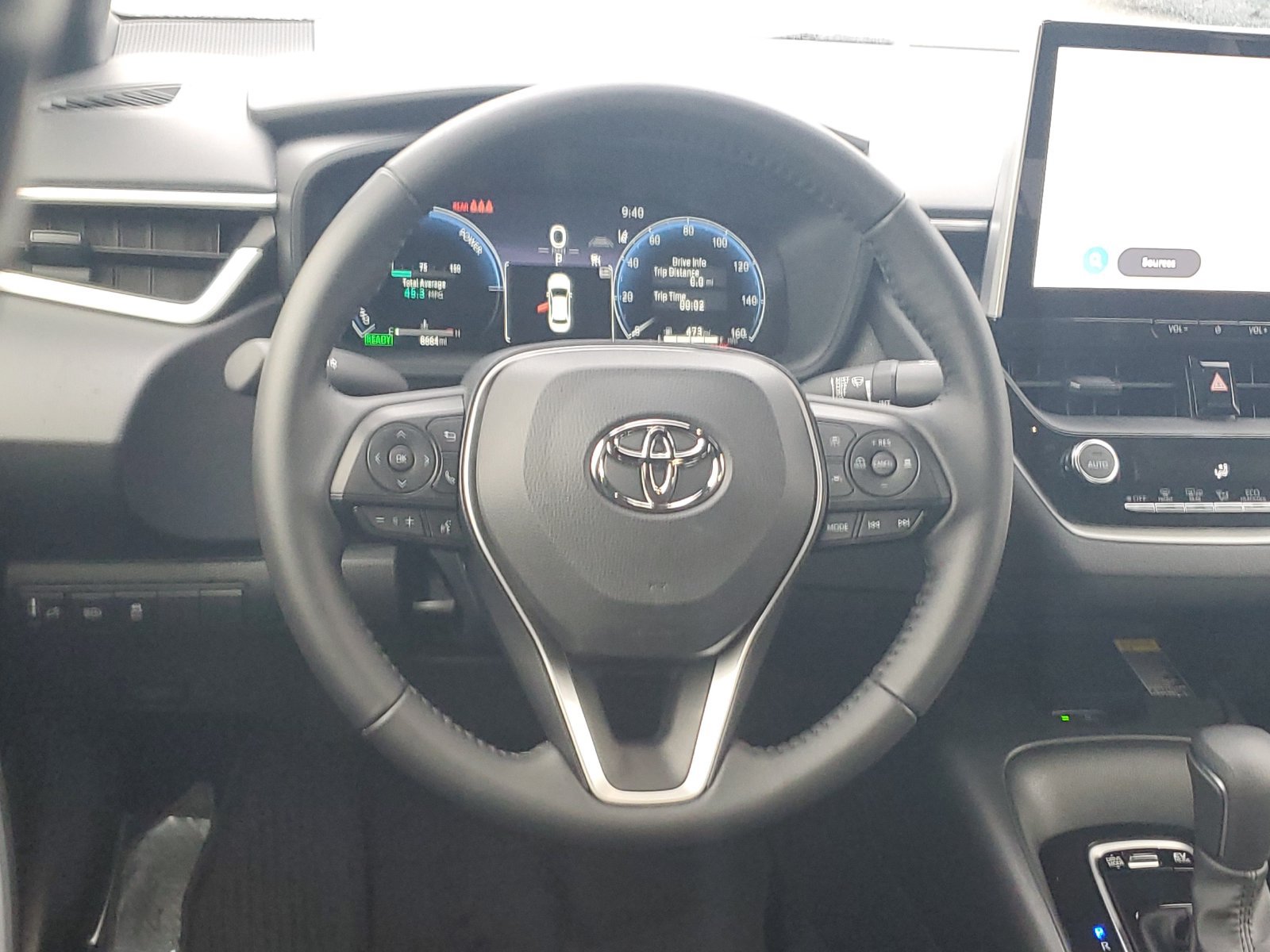 Certified 2026 Toyota Corolla SE w/ SE Premium Package FWD image 12
